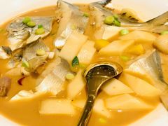 家烧白扁中鲳鱼-甬府小鲜(万象城店)