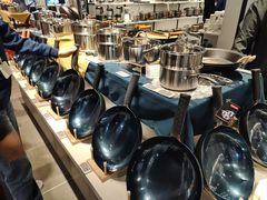 -胖东来生活广场(健康路店)