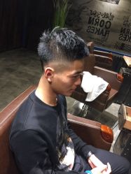 -侨治发型