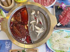 -三十出头鲜货火锅(邛崃店)