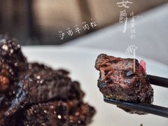 沪市牛肉粒-屋里厢上海菜馆