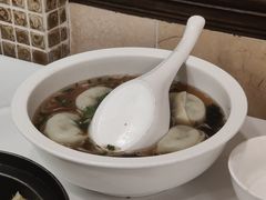 荠菜馄饨-瑞福园联谊餐室(茂名南路店)