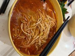 -谭仔米线(皇庭广场店)