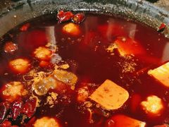 -旧街市鲜货老火锅(大光路店)