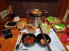 -独食火锅·半米屋台(直营总店)