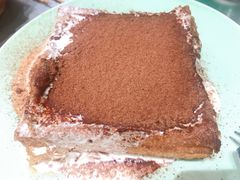 -潮界(LU·ONE凯德晶萃广场店)