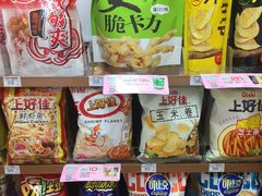 -全家便利店(宜山路站店)