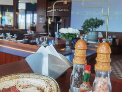 -MONICH牛排融合餐厅(和义大道购物中心店)