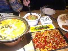 -爱啤精酿·民谣酒馆(滨江店)