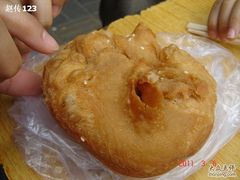 咸煎饼-伍湛记 · 广州老字号(龙津中路店)