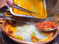 -洱火云南酸菜牛肉火锅(石景山当代商城店)