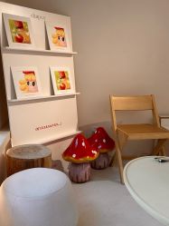 -SALON DE VANHADA
