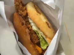 -必胜客(砂之船中东奥莱店)
