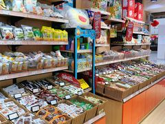 零售区-来伊份1038(新村路三店)