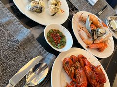-云端西餐厅(南宁龙光那莲豪华精选酒店)
