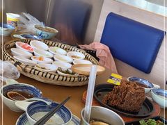 -包整·丝娃娃(一览甲秀楼风景店)