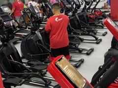 -巅峰减重高端减肥训练营(惠州店)