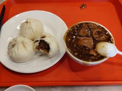 牛肉包子-天兴居(鲜鱼口街店)
