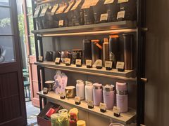 -星巴克臻选(上海今潮8弄店)