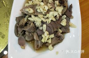 Braised Goose in Spiced Sauce