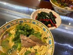 -金杨拉面王小吃面馆·牛三宝面·红烧牛肉粉