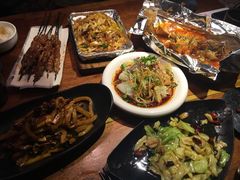 蜜汁羊肉串串-大灰狼(中心书城店)