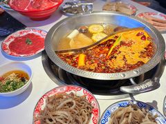 -李姑婆鲜切牛肉火锅自助(凤城二路店)