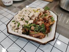 -李春秋驴肉火烧总店