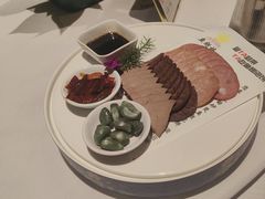 -鱼翅楼·津派砂锅鱼翅(水上公园店)