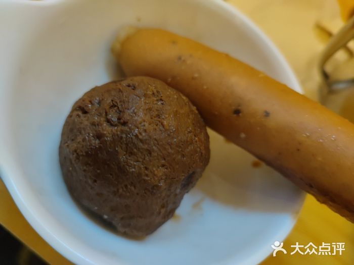 锅儿挑面馆丸子图片