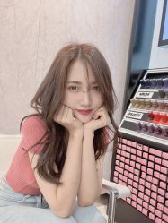 -PE SALON