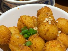 -炉小二铜锅牛蛙•川湘菜(三里屯店)