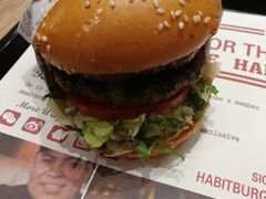 -The Habit Burger Grill 哈比特汉堡(爱琴海店)
