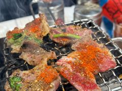 -喜悦小串丹东小黄牛海鲜烧烤大排档(民主广场店)