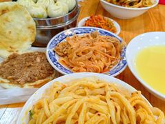 -王菊美食街·王菊面馆(总店)