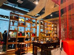 大堂-莽子老火锅(大坪店)