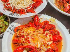 -龙巢盱眙龙虾·牛蛙·烧烤宵夜(八卦岭店)
