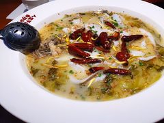 -鱼亨小鲜酸菜鱼(大信店)
