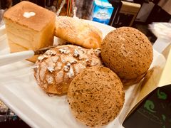 -皇后西斯汀饼店(文化路店)