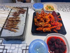 -靓虾二哥长沙地标小龙虾(五一广场店)