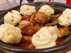 -破瓦寒窑·地摊烤羊排