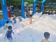 -史努比缤纷世界