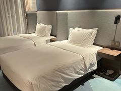 -珠海拱北口岸智选假日酒店