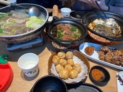 -川堂风·跷脚牛肉·乐山爆炒(宝山日月光店)
