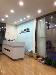 -亚太瑜伽普拉提学院