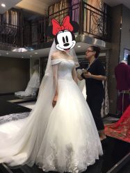 -VV新娘婚纱礼服体验馆