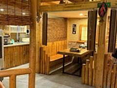 -恩你小木屋·韩式料理(假日广场店)