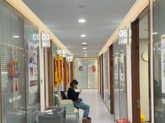 -维乐口腔(美维云门诊陆家嘴店)