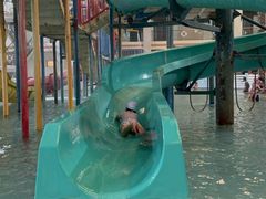 -南宫温泉水世界