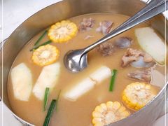 -肥仔文澳门猪骨煲(南京西路店)